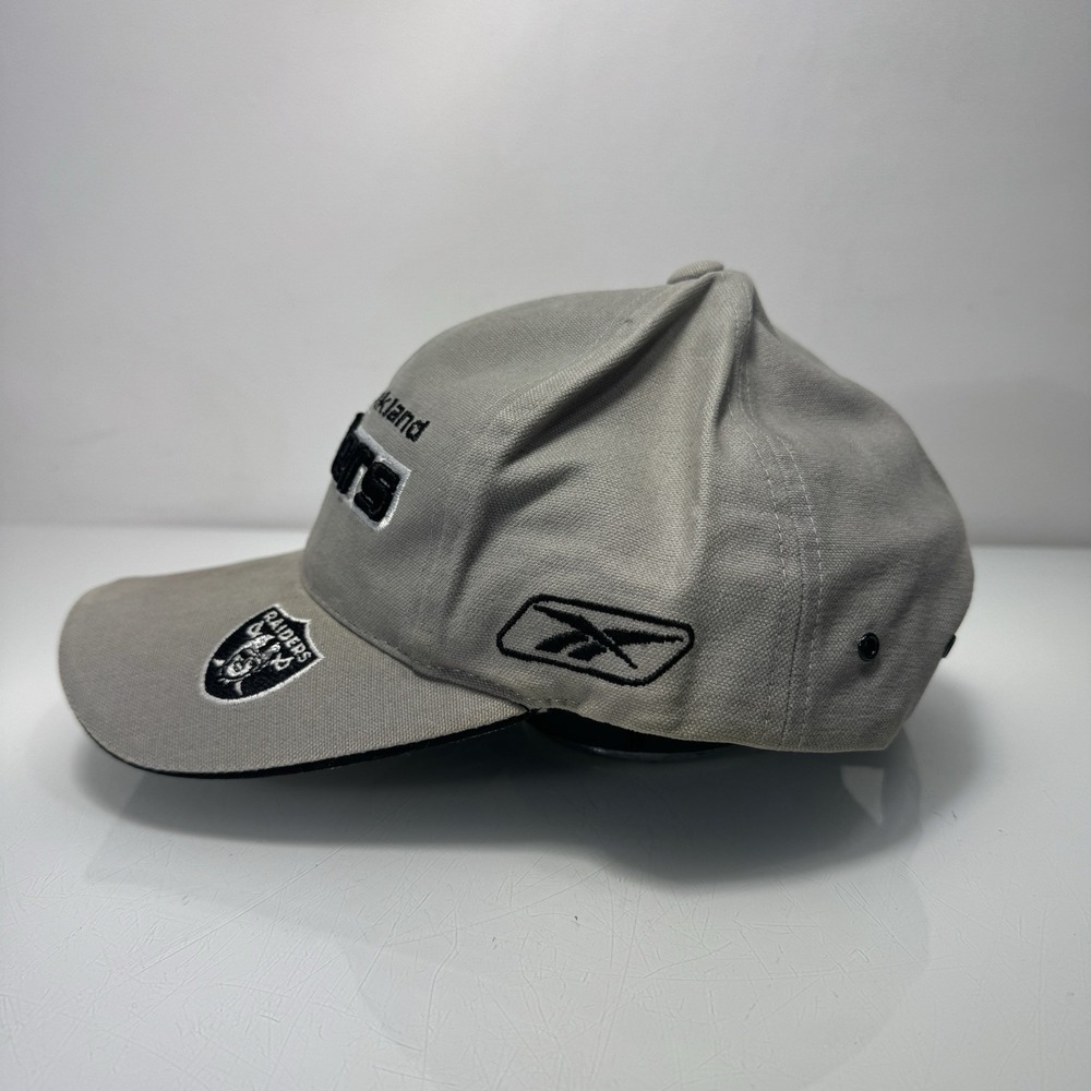 Vintage Oakland Raiders Reebok Strapback Sports Hat NFL 90s Black Gray Pinwheel - Picture 4 of 9
